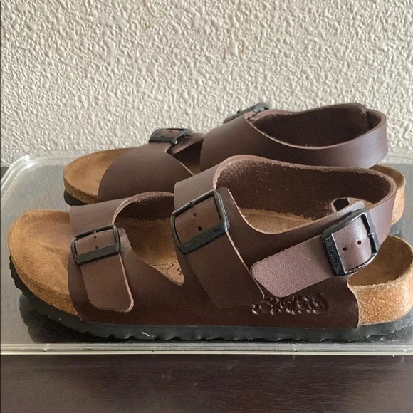 Birkirs Brown Leather Sandals with Buckles - Picture 2 of 8